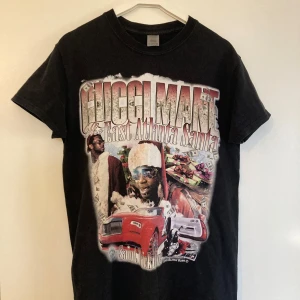 Guccimane t-shirt - Guccimane ’East Atlanta Santa’ print vintage t-shirt