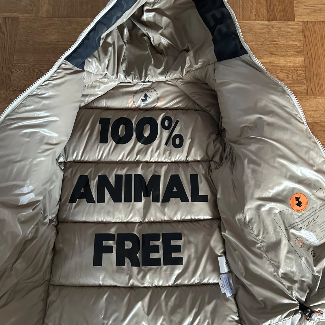 Save The Duck vinterjacka med luva. Beige. - 90