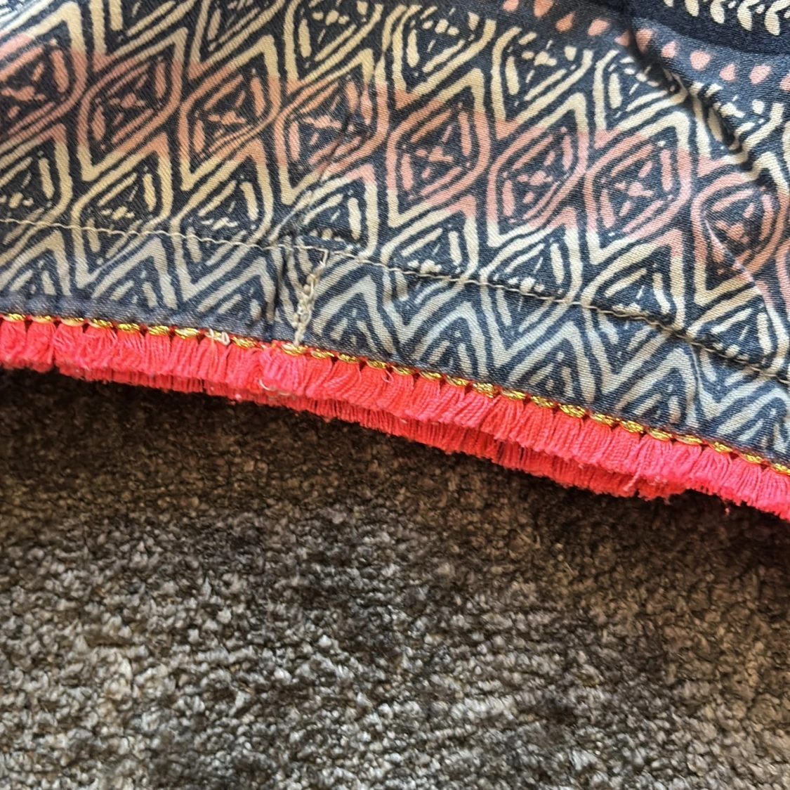 Mönstrad kjol med etniskt mönster - 90