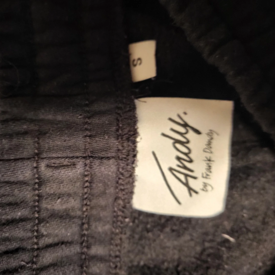 Svarta mjukisbyxor från Andy - 91