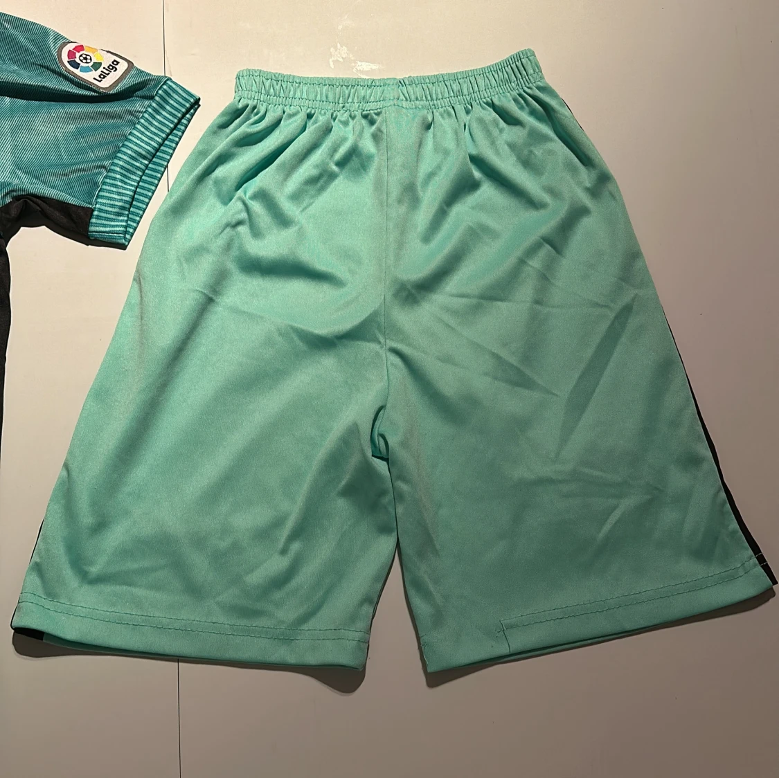 Fotbollsset med tröja och byxa - 92