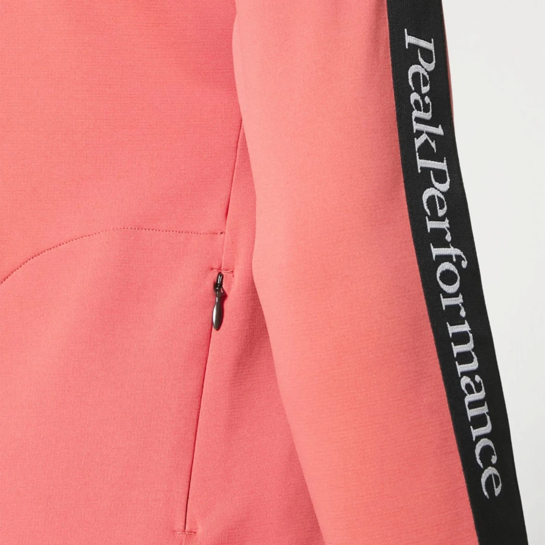 Peach tröja från Peak Performance - 92