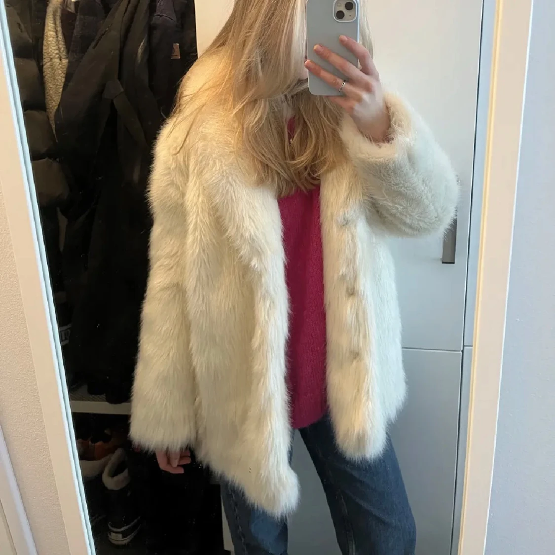 Vit pälsjacka - 90