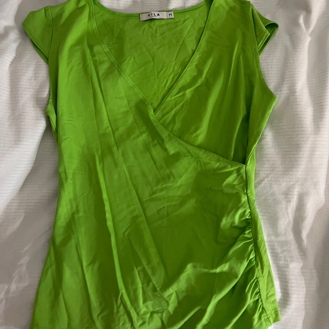 Grön omlottopp från Vila - 90