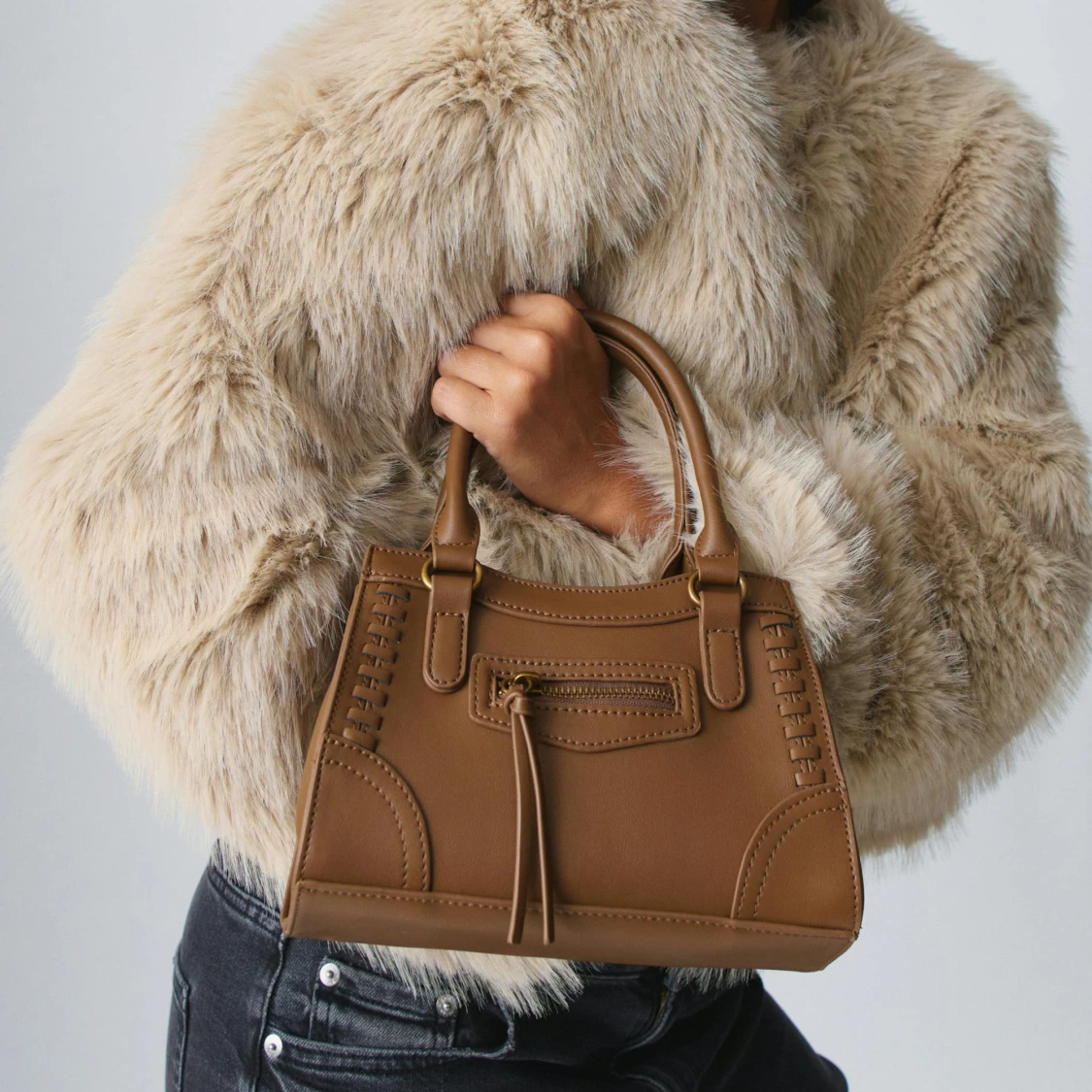 Brun handväska  - 90