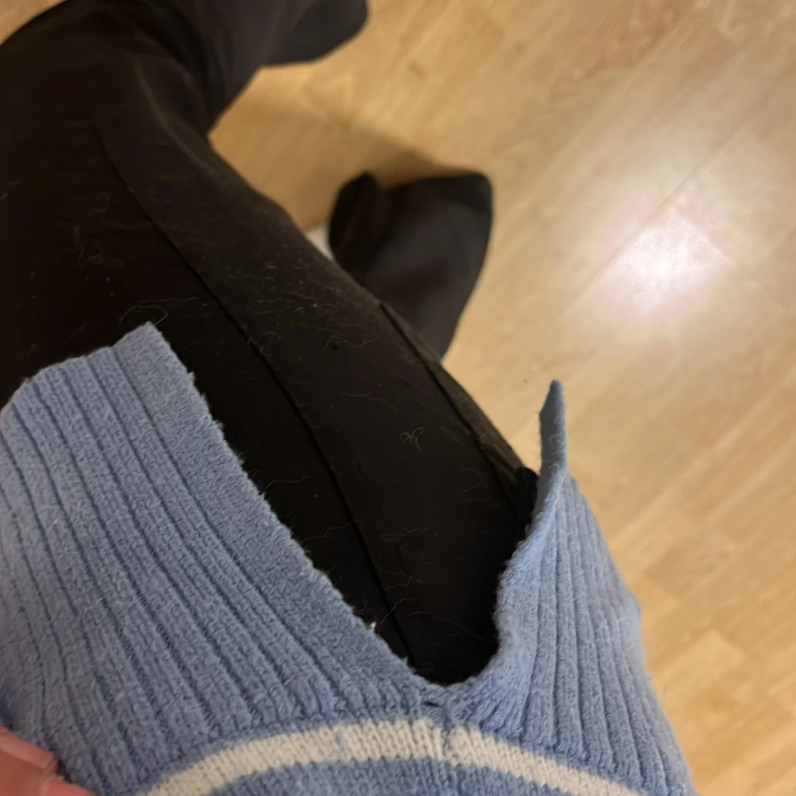 Blå randig stickad tröja - 90