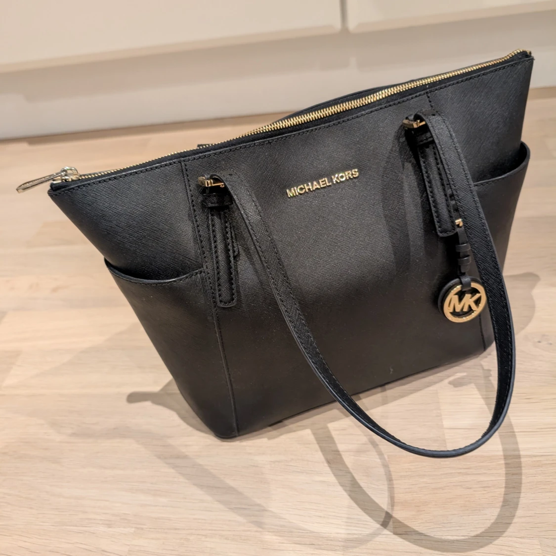 Svart axelväska från Michael Kors