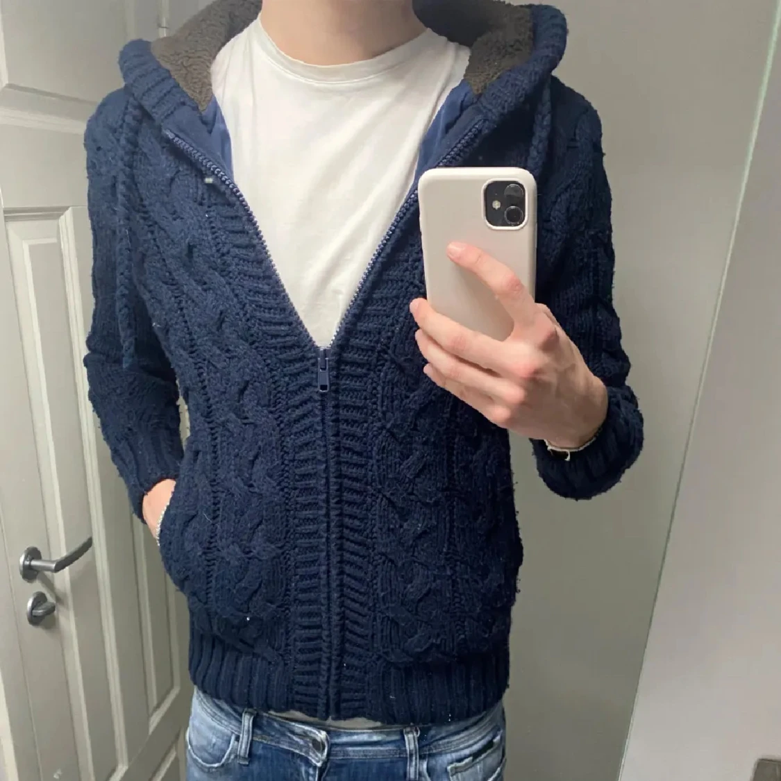 Mörkblå cardigan - 1