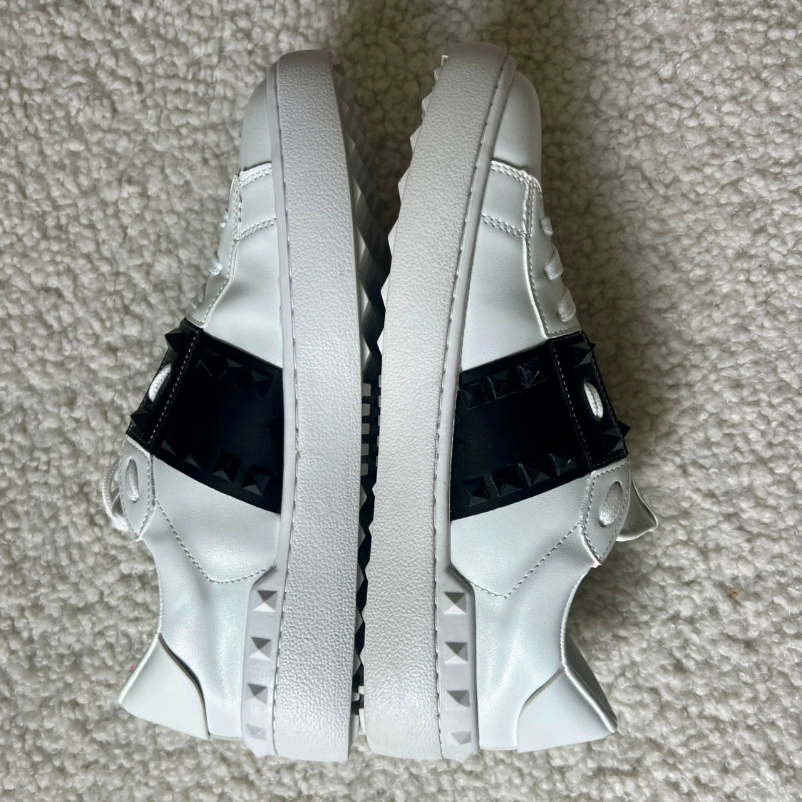 Valentino Sneakers - 92