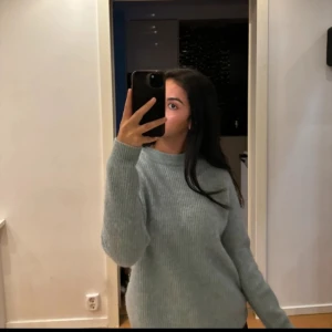 Stickad tröja - Jättefin stickad tröja från envii, använd en gång🩷