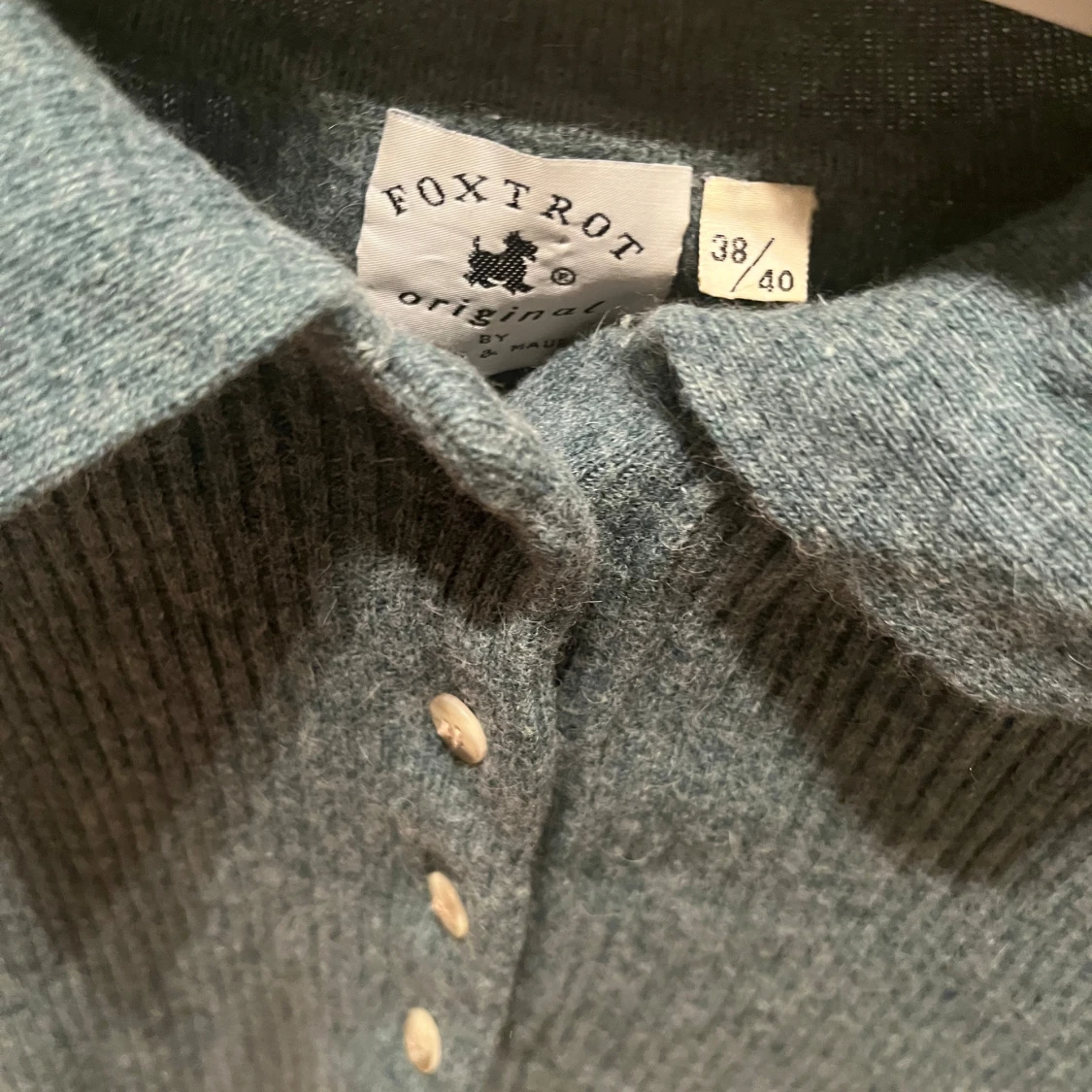 Stickad tröja  - 91