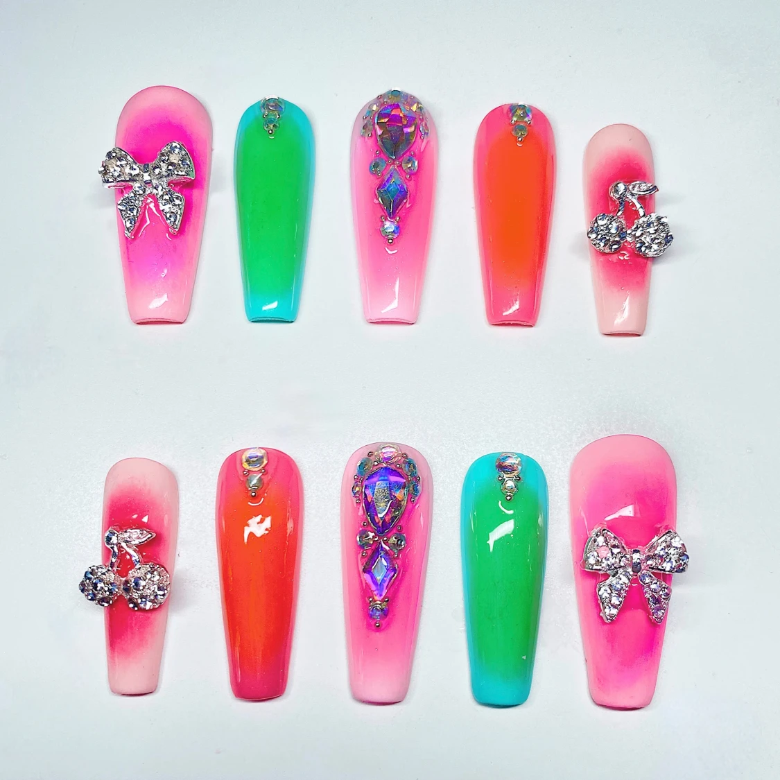 AURA PRESS ON NAILS  - 91
