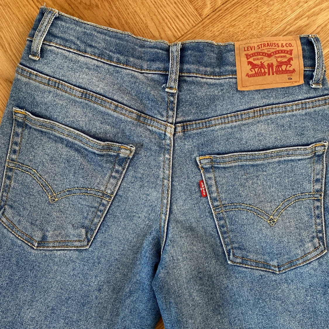 Baggy Levi’s jeans - 91
