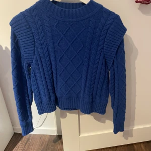 Stickad tröja - Stickad tröja från mango storlek xxs