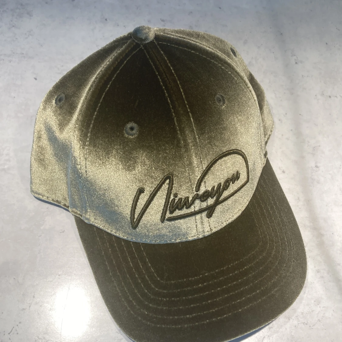 Grön keps från Niweyou - 90