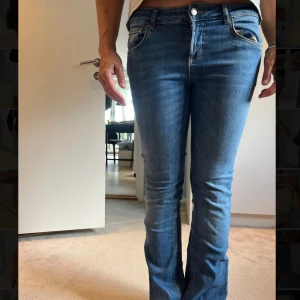Zara jeans - zara jeans, använda sparsamt
