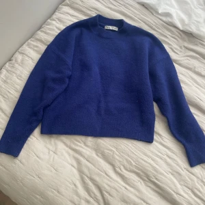 Blå stickad tröja - Blå stickad tröja från Zara💙 