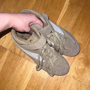 Ankel shoes - Never worn 