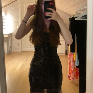 Klänning - Supersnygg svart klänning!🖤
