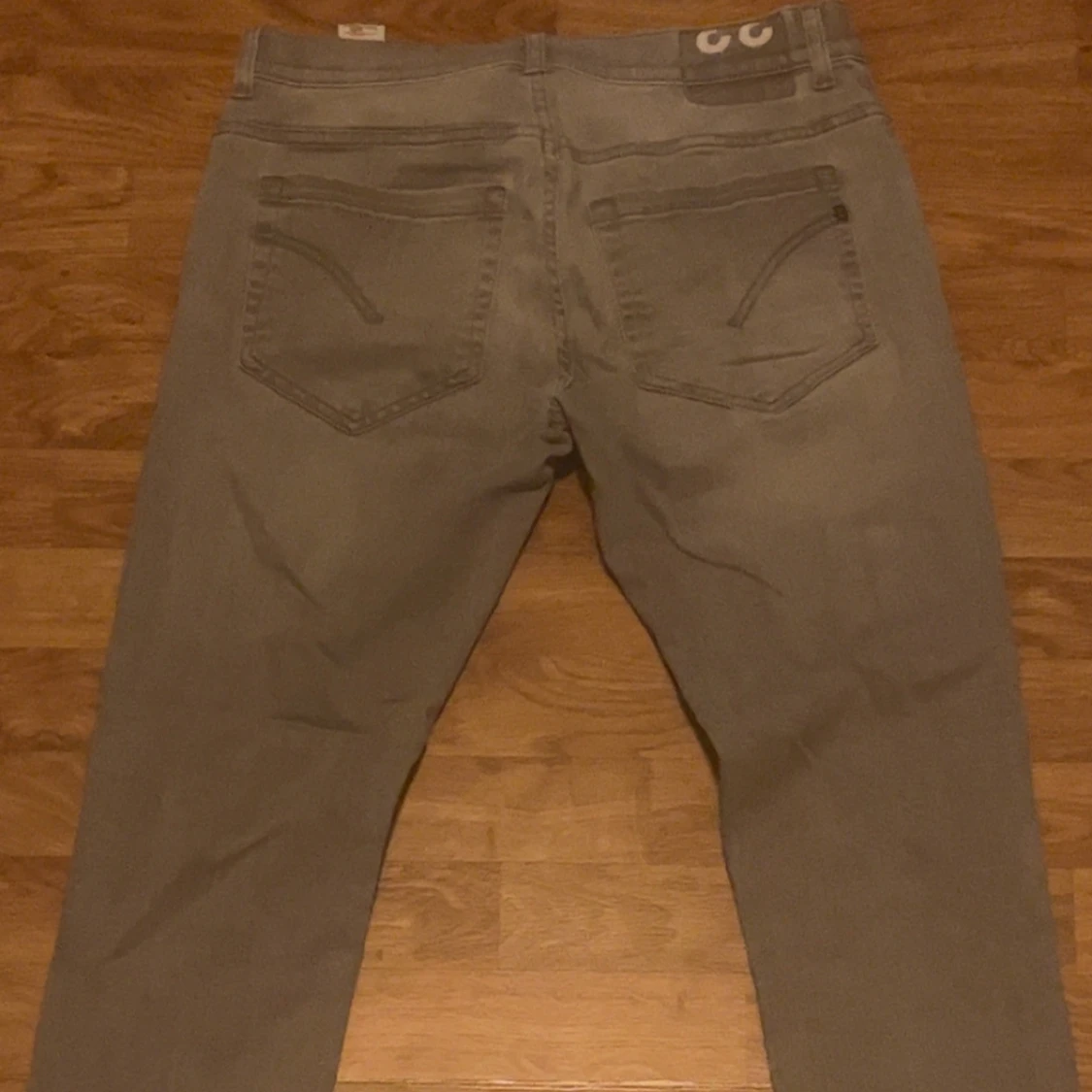 Grå jeans från Dondup - 91