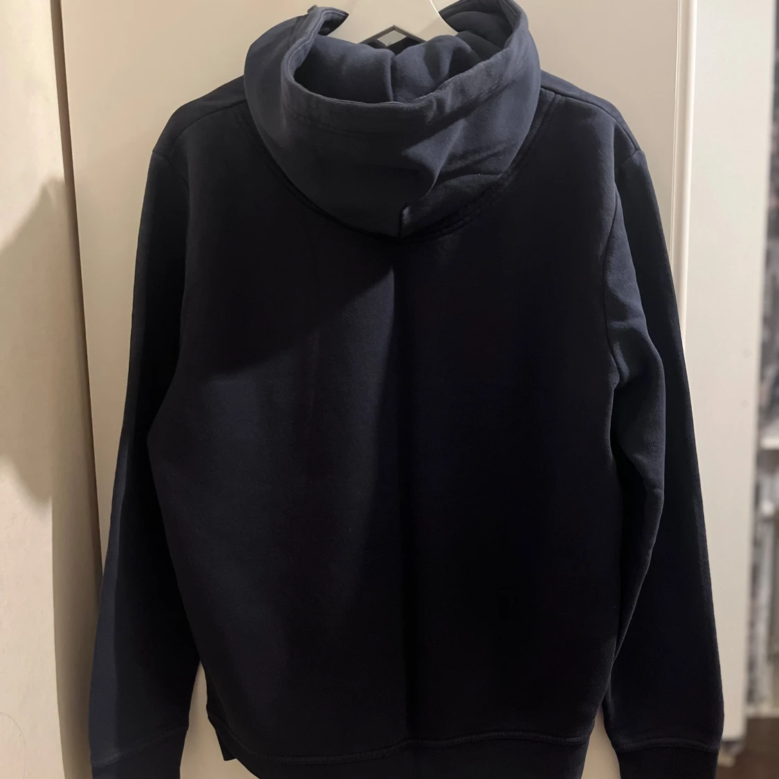 Svart hoodie från Sunday Sportswear - 90