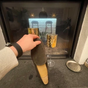 Myrqvist loafers - Tjena, säljer dessa sjukt snygga och fräsha mocka loafers i (mycket bra skick) för rimligt pris!