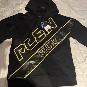 Philipp Plein hoodie - Helt ny oanvänd Plein Sport hoodie med tags. Storlek S. Pris kan diskuteras 