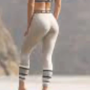 Bring sport wear träningsbyxor - Grå leggings med gråa och svarta ränder. Fint skick sparsamt använda.