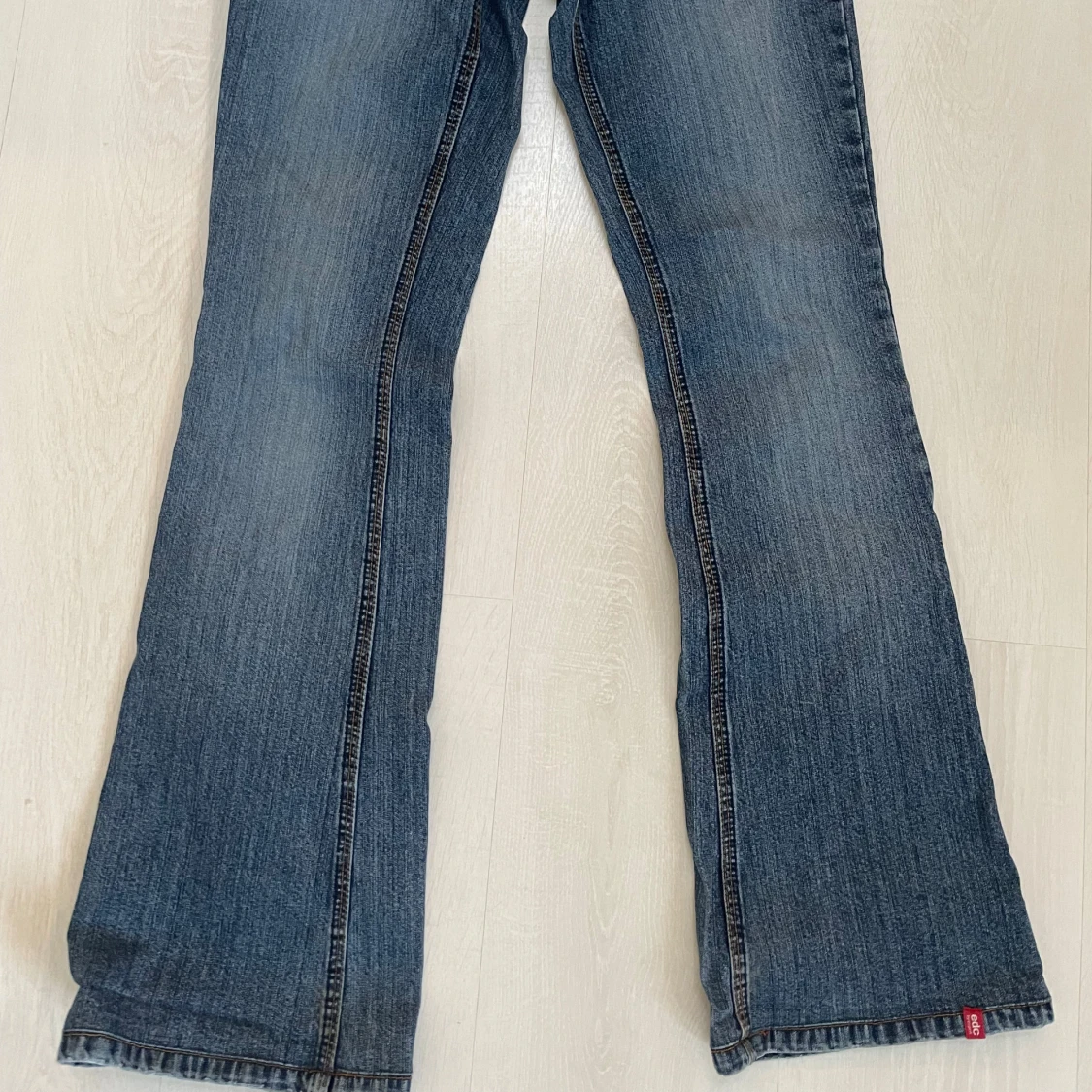 Blå jeans från EDC - 90
