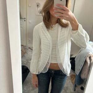 Vit kofta💕 - Vit kofta i storlek s💕