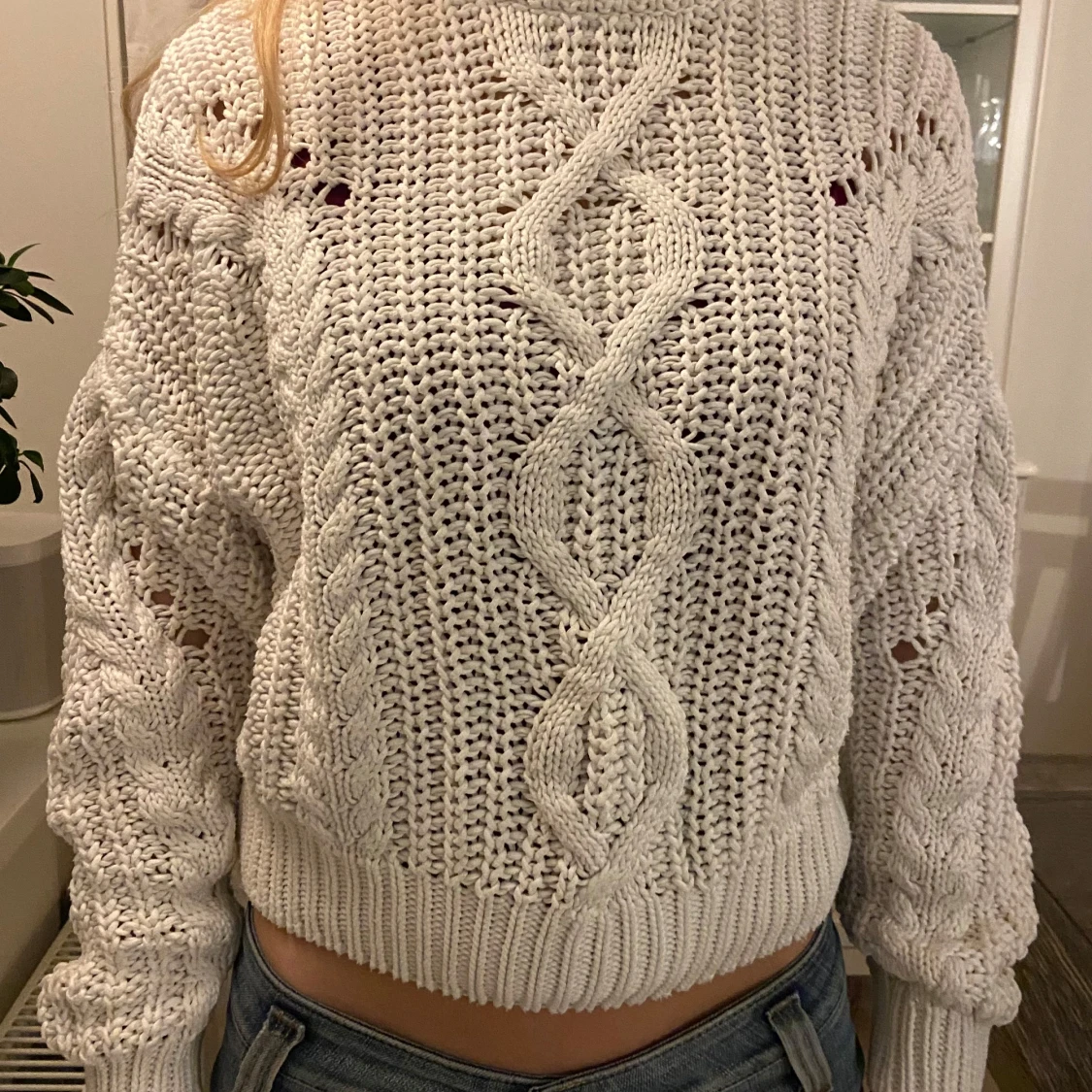 Vit stickad tröja - 90