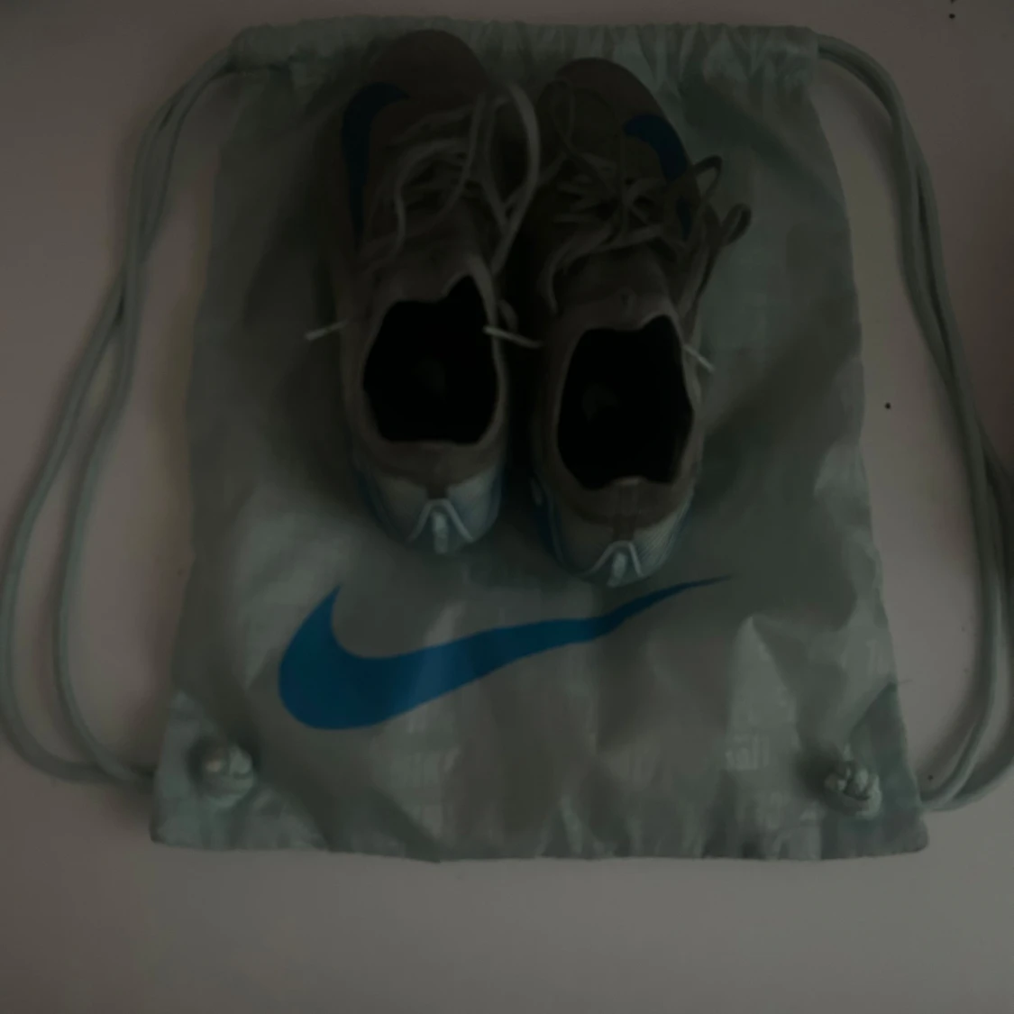 Blå Nike fotbollsskor - 91