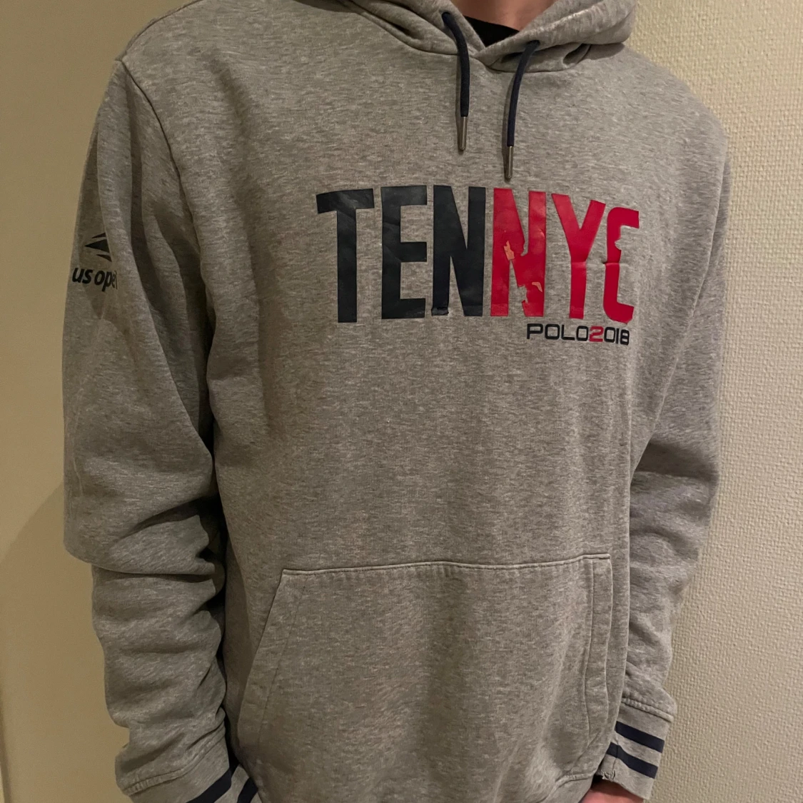 Grå hoodie från Polo Ralph Lauren - 90