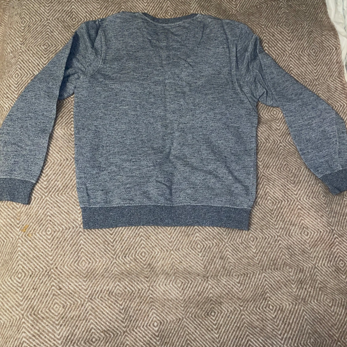 Grå tröja från Lyle & Scott - 91