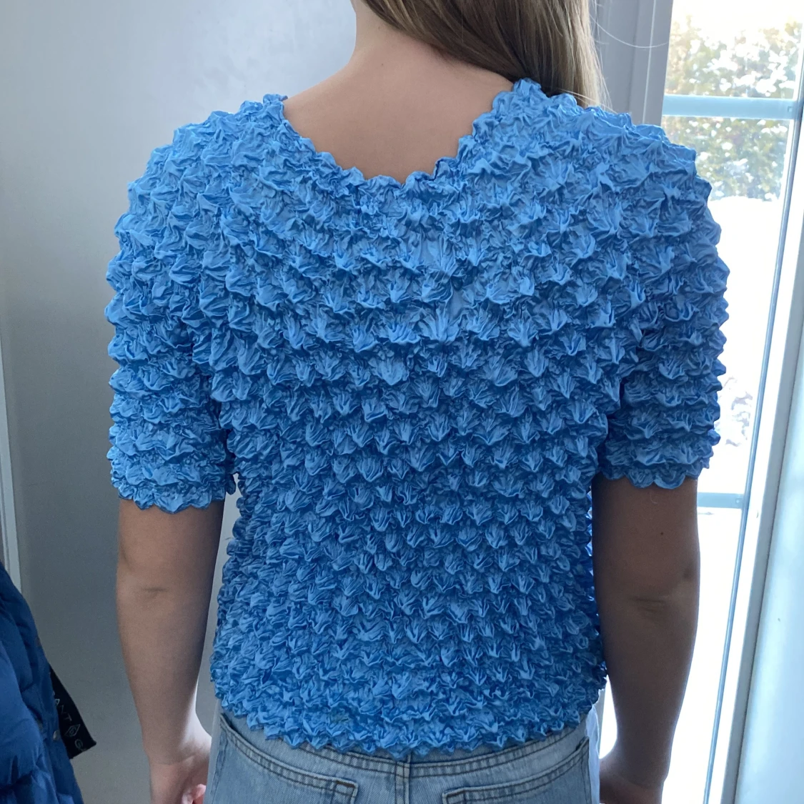 Blå topp med textur - 1