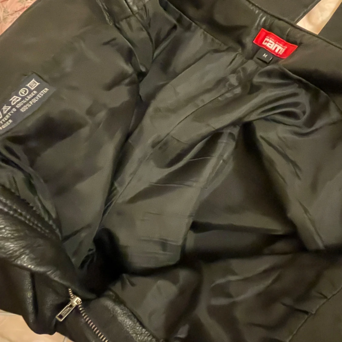 Lågmidjade läderbyxor  - 92