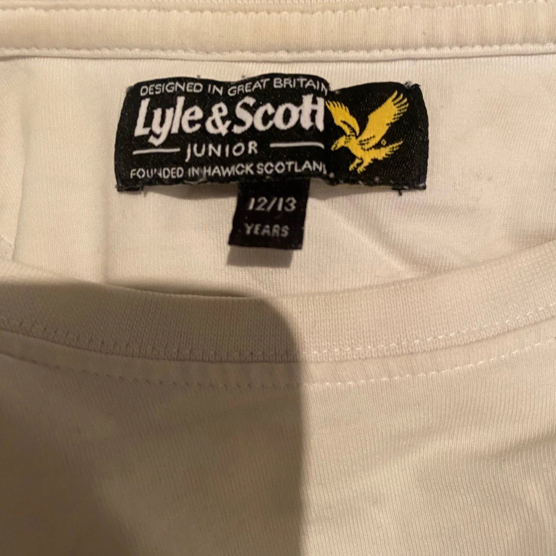 Vit t-shirt från Lyle & Scott - 2