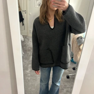 Mörkgrå stickad från zara💕 - Mörkgrå stickad från zara💕💕storlek s💕.