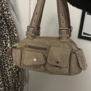 Vintage väska - Säljs då de inte har används på länge, skriv för fler bilder eller frågor <3