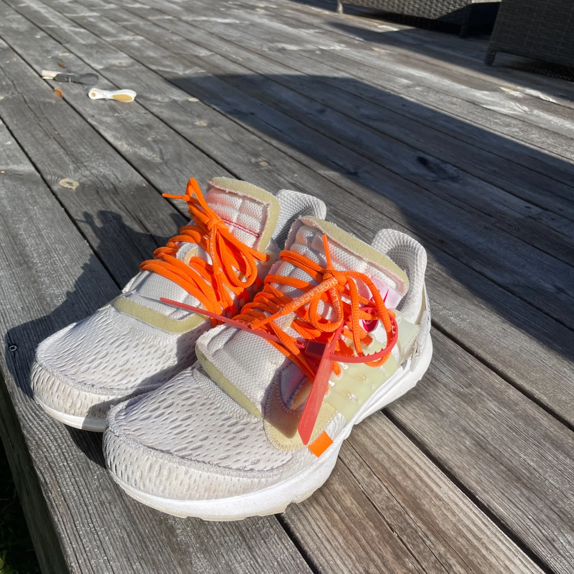 Offwhite Presto white  - 90