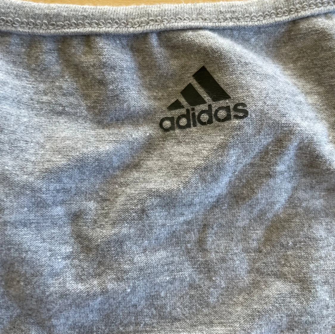 Adidas t-shirt - 93