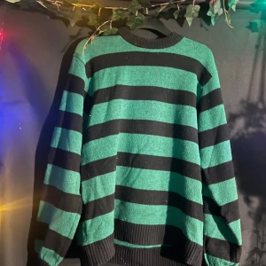 Stickad tröja - Mjuk och mysig höst tröja