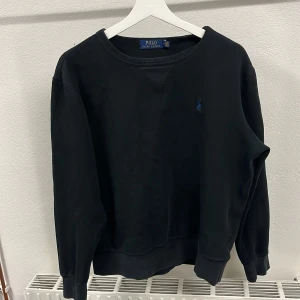 Ralph lauren sweater  - Storlek m/s passar båda köpt på plick 