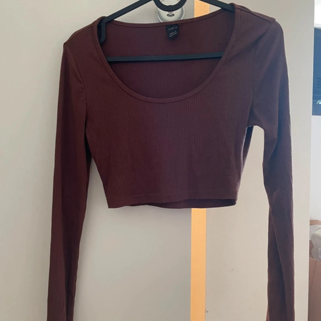 Långärmad crop top