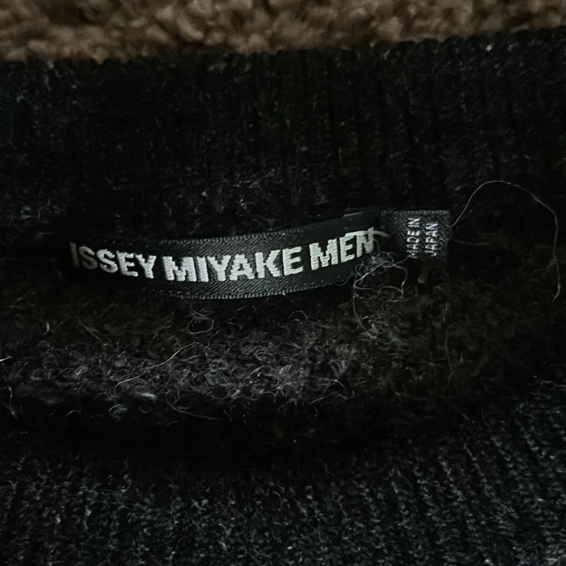 Issey miyake  - 90
