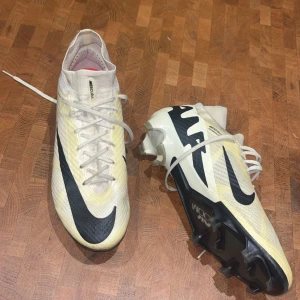 Nike mercurial - Storlek 44 