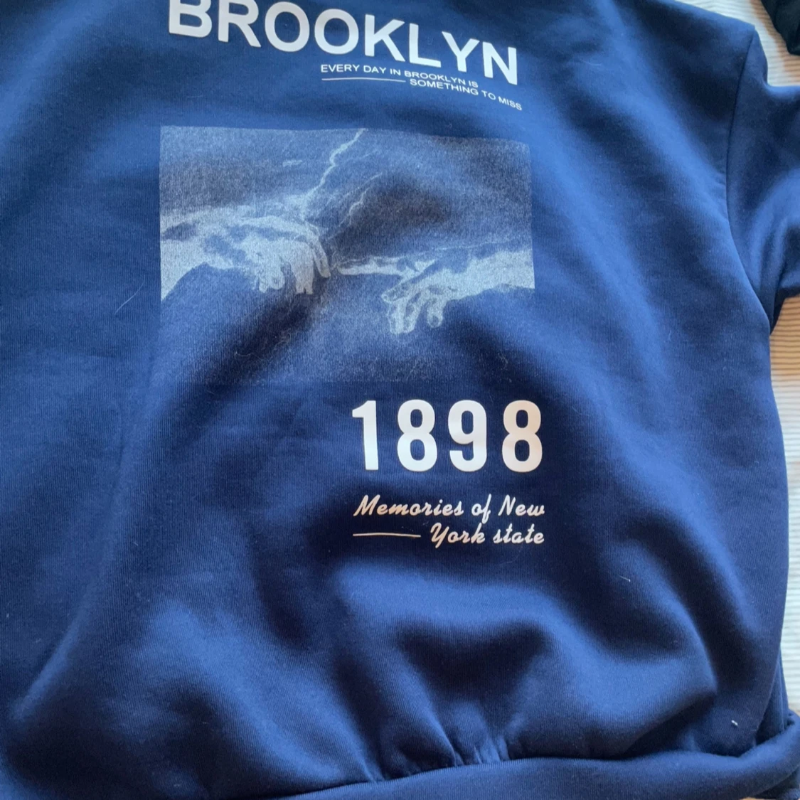 Jättesöt mörkblå tjocktröja  - 90