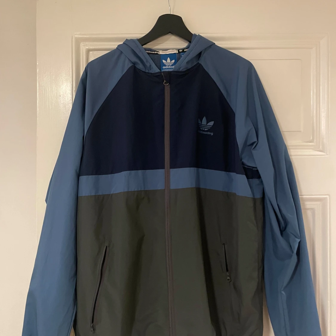 Adidas  Vindjacka