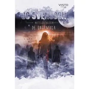 15-åriga Linn kan framkalla eld, men hennes föräldrar skäms för henne och vill bara att hon ska bli normal. Därför skickar de henne till Nygården över sommarlovet, ett hem för onormala ungdomar mitt i Tivedens djupa skogar. Där hittar Linn sina första riktiga kompisar i Lovisa och Daniella, som också skickats till Nygården för att de anses onormala. De får arbeta hårt och bevakas av den stränga fröken Stenström, men något verkar misstänkt med henne och föreståndarinnan för Nygården. Nästan något demoniskt När de väl får reda på sanningen är det upp till Linn, Lovisa och Daniella att stoppa dem innan det är för sent. Och mitt i allt inser Linn att det inte bara är vänskap hon känner för Lovisa De onormala är första delen i Nattljustrilogin och skriven av JC Svensson. Hen arbetar som bibliotekarie till vardags och skriver på sin fritid. Med De onormala vill författaren lyfta fram att det är okej att vara precis den man är trots att omgivningen anser att man är onormal.    Format Inbunden   Omfång 177 sidor   Språk Svenska   Förlag Visto Förlag   Utgivningsdatum 2019-09-26   Medverkande Mattias Norén   ISBN 9789178851010  
