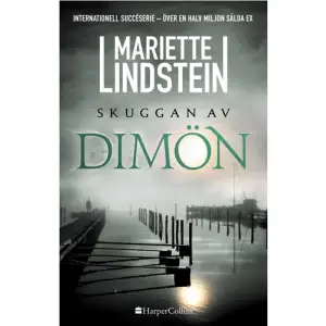 Den före detta sektledaren Franz Oswald lever numer ett stillsamt liv på Dimön där han driver en retreat med naturvandringar, hälsokost, kallbad och inspirerande föredrag. Dessutom har han stadgat sig med en jämnårig kvinna. Ändå kan hans son, Thor, inte låta bli att undra om det bara är lugnet före stormen.När Franz börjar bete sig underligt gör Thor efterforskningar i sin pappas förflutna och upptäcker att det finns en lucka på flera år i hans liv som han aldrig har pratat om. Alla spår leder till ett skånskt, dekadent gods - Glimmingeholm - där Franz vistades i sin ungdom. Det ryktas att där fanns en inre cirkel som hängav sig åt utsvävande fester och mystiska ritualer. Ju mer Thor frågar, desto mer undflyende beter sig Franz. Vad hände egentligen på Glimmingeholm för trettio år sedan som fick Franz att fly därifrån hals över huvud? Och varför är han så angelägen om att sanningen inte ska komma fram?“Få författare kan så skickligt och nyanserat beskriva manipulerandet och förtrycket.” Tidningen Tara om Requiem på Dimön“Mariette Lindstein skriver mycket initierat och fängslande.” Bohusläningen om Striden om Dimön“Konstant krypande spänning som håller läsaren fast ända till slutet.” Göteborgs-Posten om Requiem på DimönMariette Lindstein gick som 20-åring med i Scientologerna. Under 25 års tid arbetade hon på alla nivåer i rörelsen, inklusive i toppen av hierarkin på högkvarteret utanför Los Angeles. 2004 flydde hon. Idag arbetar hon som författare och föreläsare på heltid och har vigt sitt liv åt att upplysa andra om sektproblematiken. Böckerna om sekten på Dimön är inspirerade av hennes personliga upplevelser. Mariette är född 1958 och bor utanför Halmstad tillsammans med sin man Dan och deras tre gårdshundar.    Format Inbunden   Omfång 397 sidor   Språk Svenska   Förlag HarperCollins Nordic   Utgivningsdatum 2022-11-21   Medverkande Maria Sundberg/ Art by Sundberg   ISBN 9789150970890  